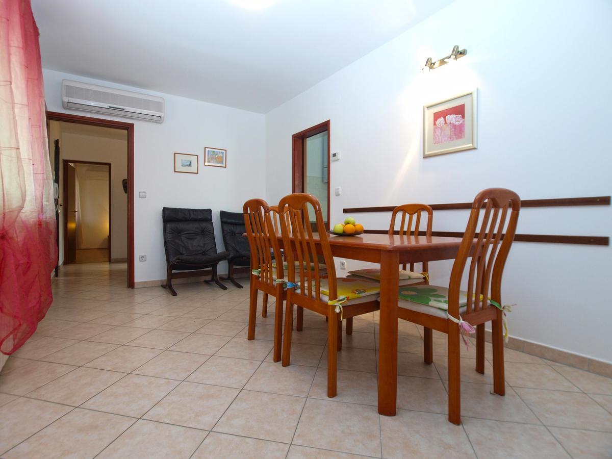 Apartment Alma 1600 Póla Kültér fotó
