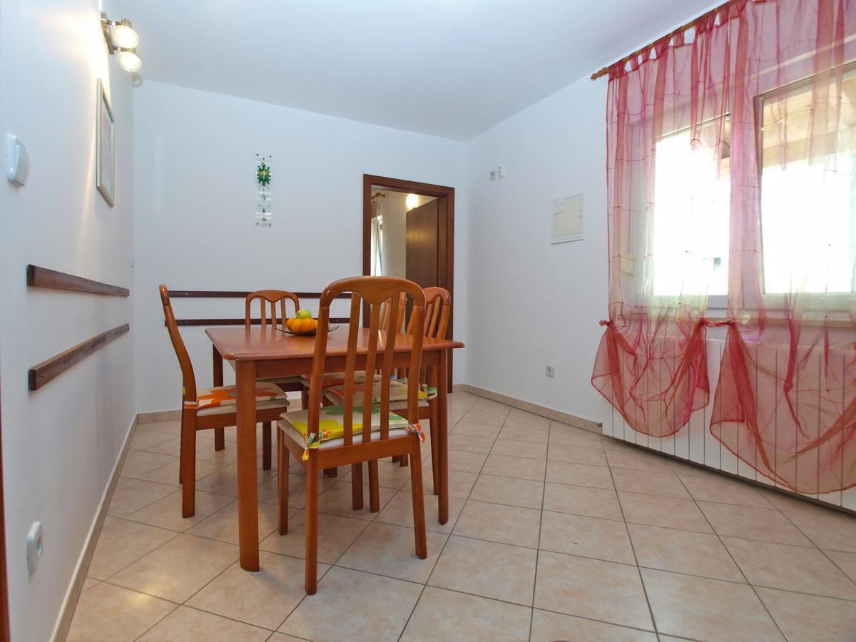 Apartment Alma 1600 Póla Kültér fotó